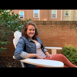 Meet your Posher, Meagan